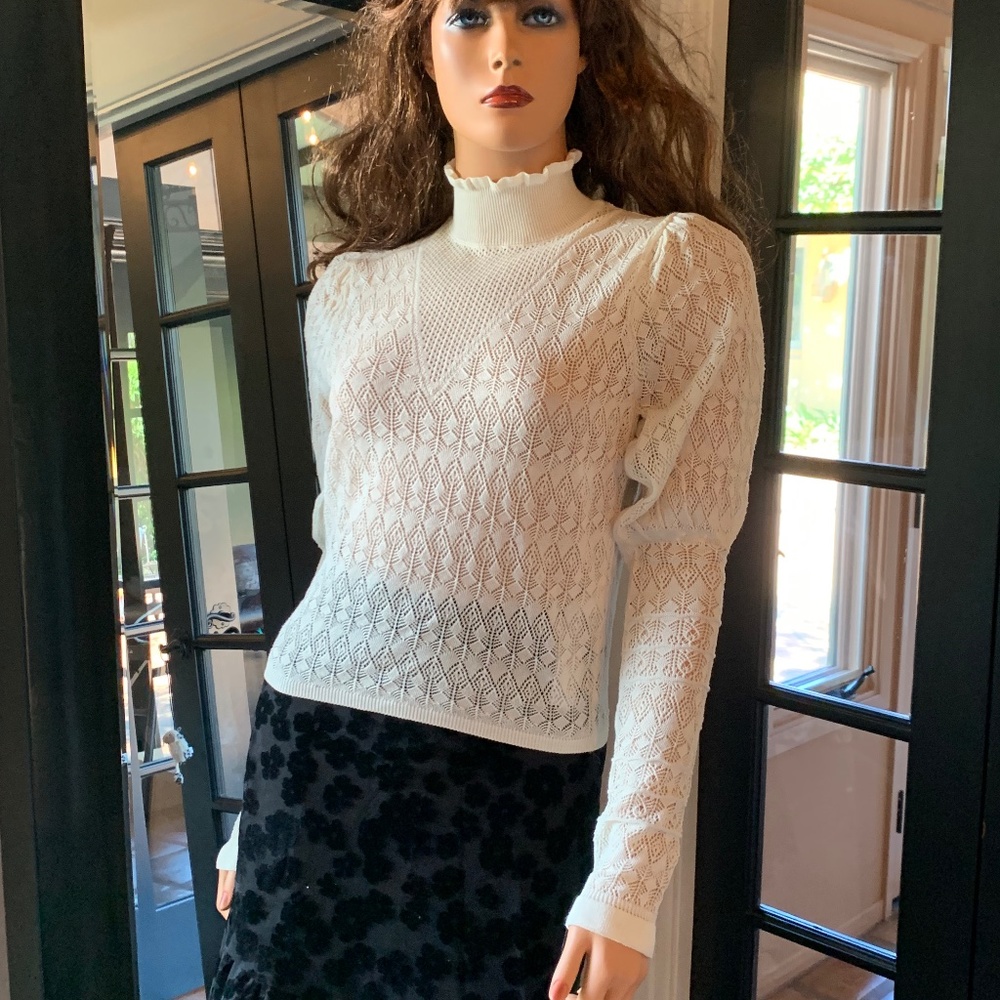 Zara Women's Thin Textured Knit Top